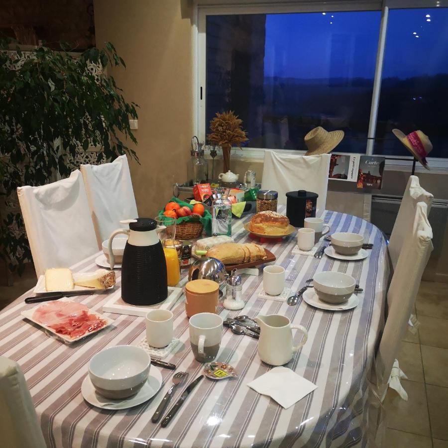 Bed and Breakfast Castel Mazars Castelnau-de-Montmiral Exterior foto